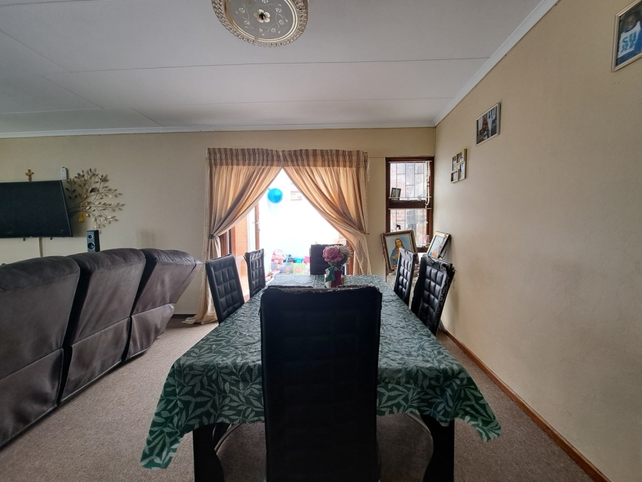 3 Bedroom Property for Sale in Abbotsford Eastern Cape